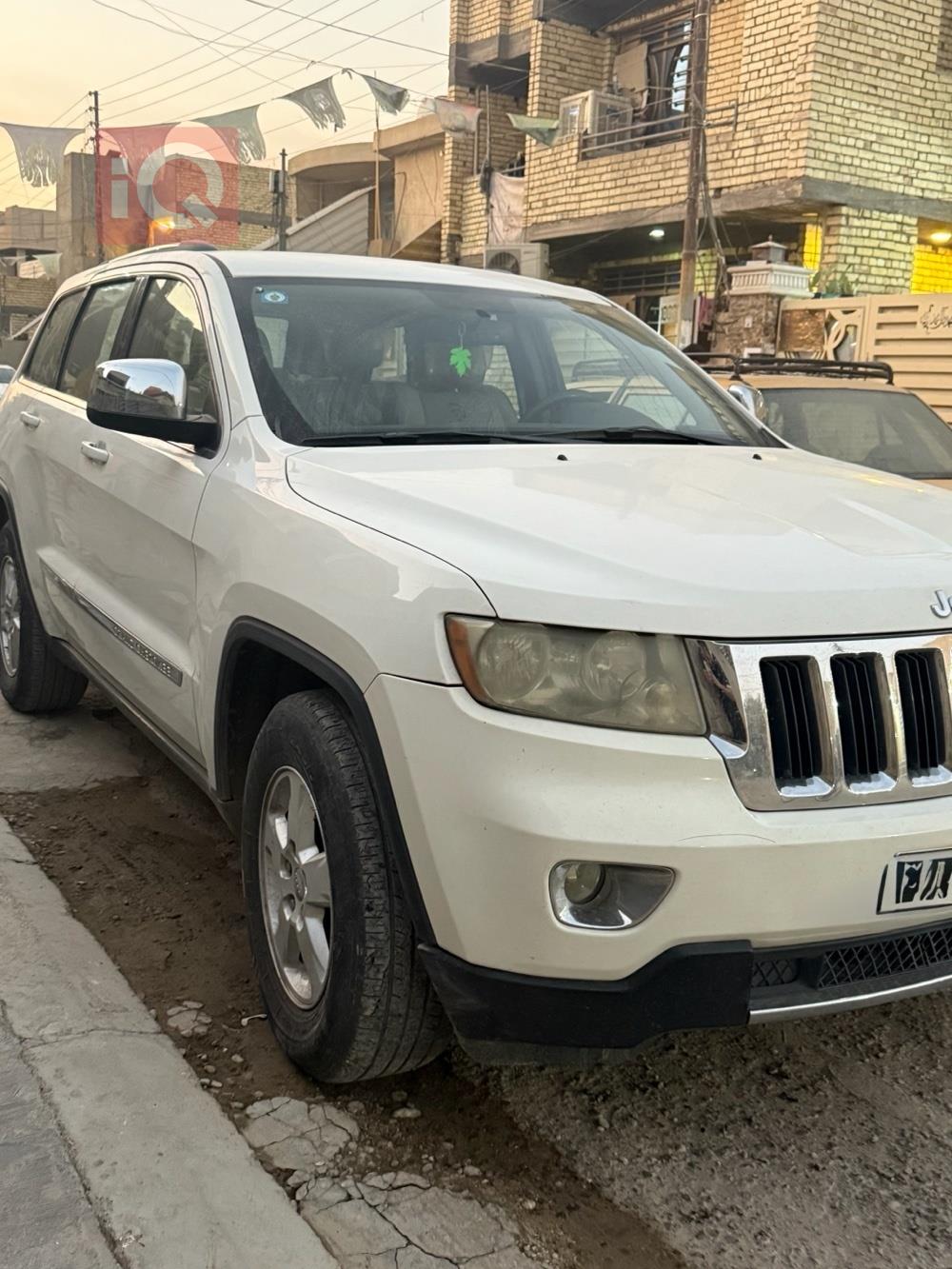 جیپ گراند شیرۆکی